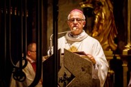 Biskup Jan Piotrowski modlił się za maturzystów