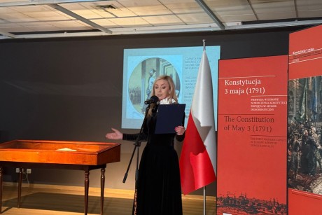Wierna kopia Konstytucji Trzeciego Maja dostępna w Kielcach