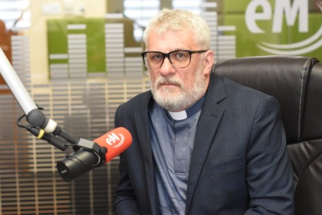 Ksiądz Jarosław Czerkawski: Jezus króluje na Ziemi poprzez życie swoich wiernych