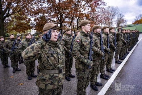 70 świętokrzyskich terytorialsów złożyło uroczystą przysięgę