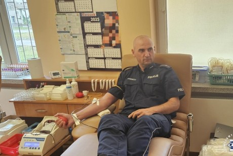 Wielka akcja oddawania krwi z okazji stu lat kobiet w policji