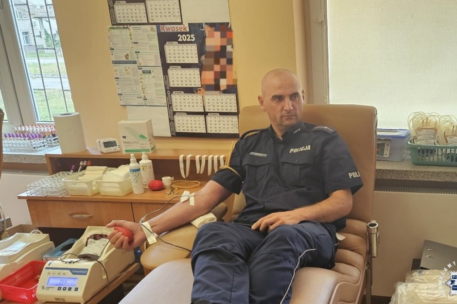 Wielka akcja oddawania krwi z okazji stu lat kobiet w policji