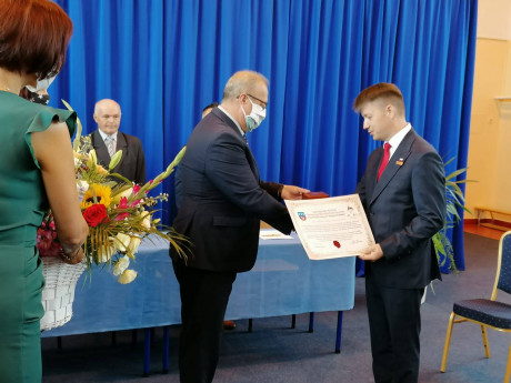 [FOTO] Poseł Bartłomiej Dorywalski otrzymał honorowe obywatelstwo Krasocina