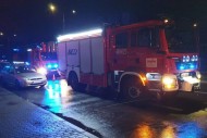 Pożar w Ostrowcu Świętokrzyskim. Dwie osoby w szpitalu