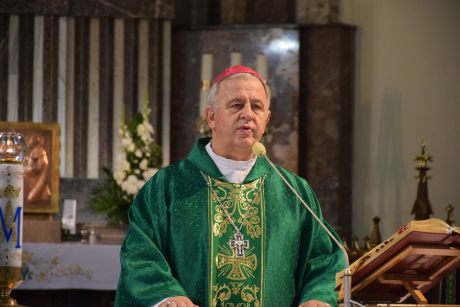 Biskup Jan Piotrowski do niewidomych: Odkupieńcza miłość Boga ogarnia każdego człowieka