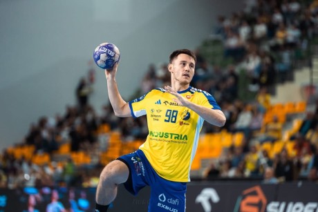 Bez niespodzianki w Hali Legionów. Industria lepsza od MMTS-u
