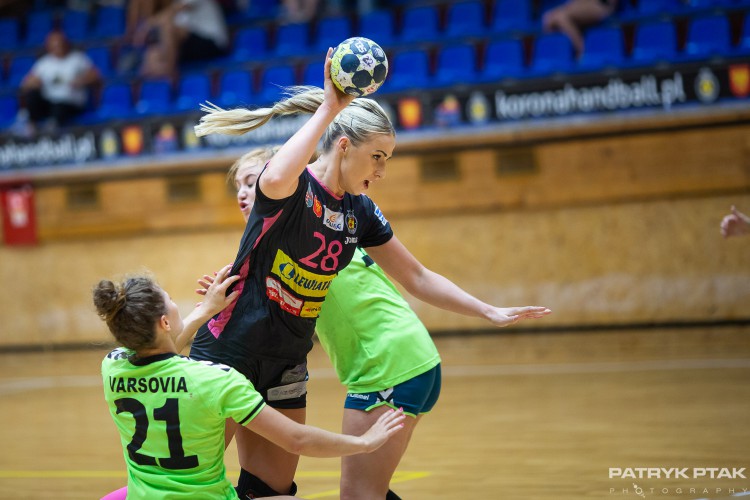 Korona Handball w Jeleniej Górze bez Pauliny Piwowarczyk