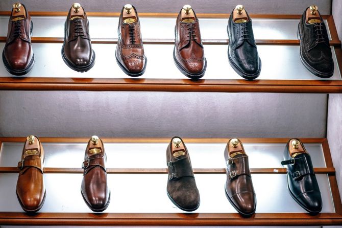 Buty męskie w zależności od okazji - eleganckie i smart-casualowe. Artykuł sponsorowany