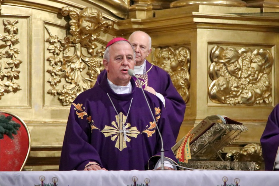 Biskup Jan Piotrowski: Jesteśmy zbawieni w nadziei