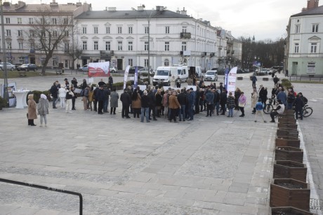 Mieszkańcy cały czas chcą parkingu podziemnego pod Placem Wolności. Trwa protest