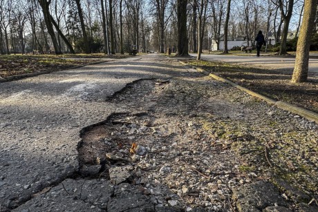 [FOTO] Plany są, pieniędzy brak. Kiedy doczekamy się remontu Parku Staszica?