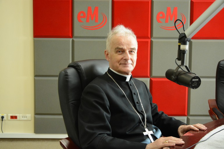 Biskup Marian Florczyk: Czas to Miłość