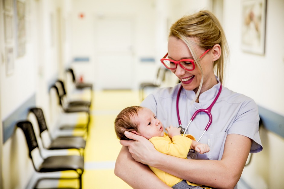 Oficjalnie neonatolog, a NIEOFICJALNIE…