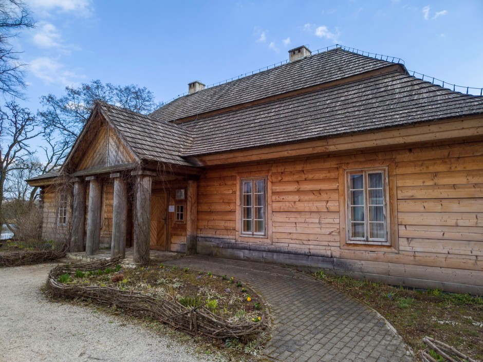 O Heweliuszu w Ciekotach. „Szklany Dom” odwiedzi Roman Czejarek