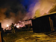 Nocny pożar w Bliżynie. W akcji blisko 40 strażaków