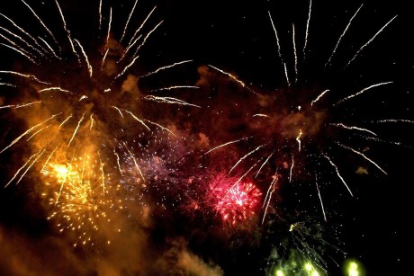 Ostrożnie z fajerwerkami – apelują służby