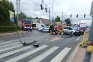 Dwa auta zderzyły się w Zgórsku. Jeden pas ruchu zablokowany