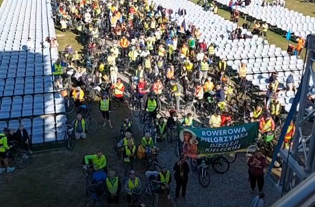 Rowerowi pielgrzymi dotarli na Jasną Górę