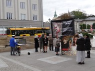 Modlili się Koronką Bożego Miłosierdzia na Placu Artystów