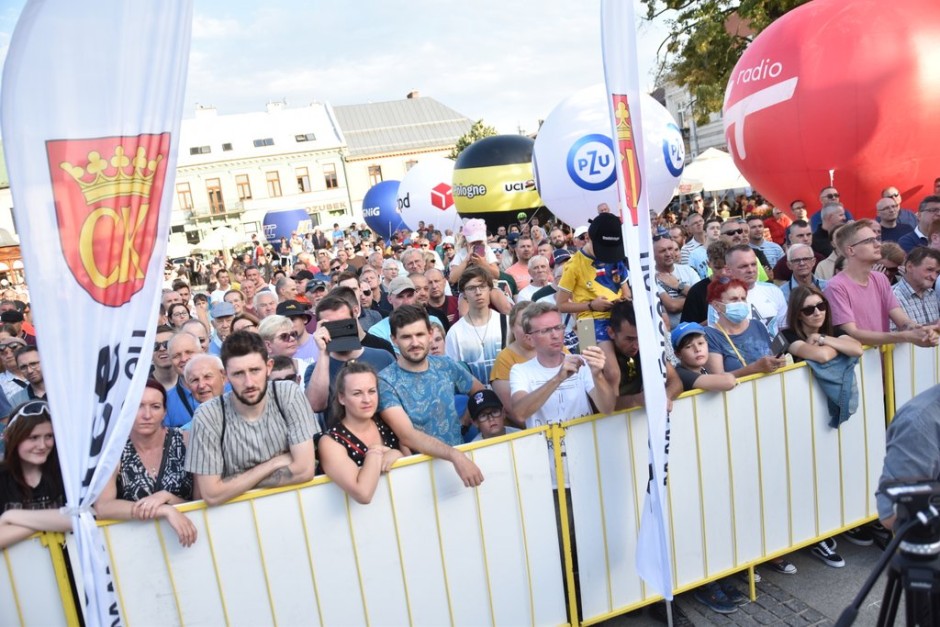 [FOTO] Carapaz, Cavendish i inni. Kielce powitały bohaterów Tour de Pologne