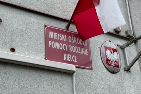 Mediacje w kieleckim MOPR. Jest szansa na koniec sporu