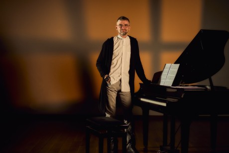 Ks. Paweł Rej: Zapraszam na koncert "12 Dźwięków Uwielbienia"