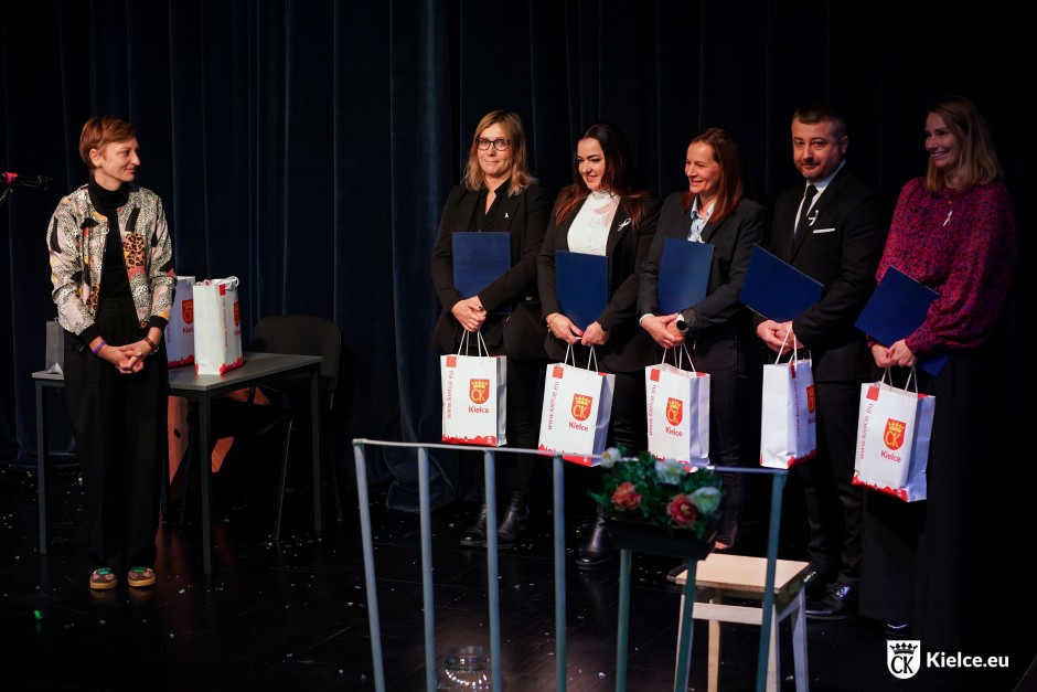 „Więcej Mocy Przeciw Przemocy” – zainaugurowano „Białą Wstążkę”