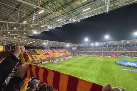 Ruszyła sprzedaż karnetów na Koronę