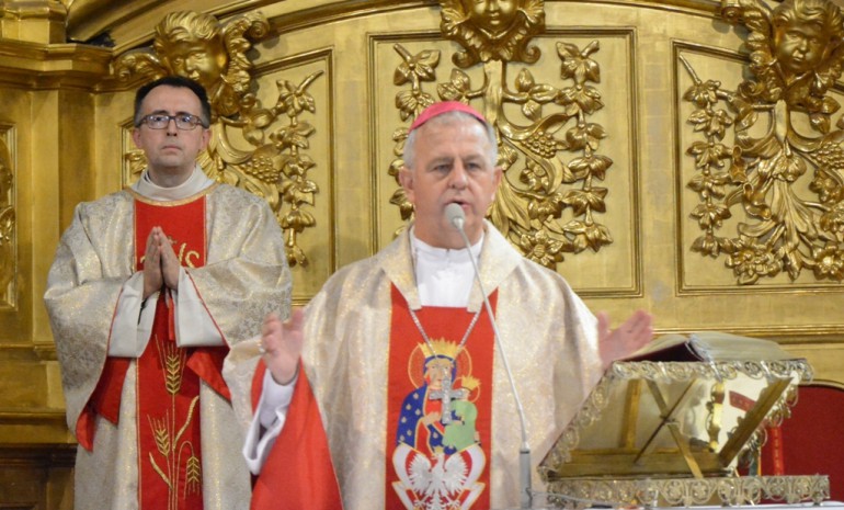 [FOTO] Biskup Jan Piotrowski: Weterani są dla nas wspaniałymi przewodnikami