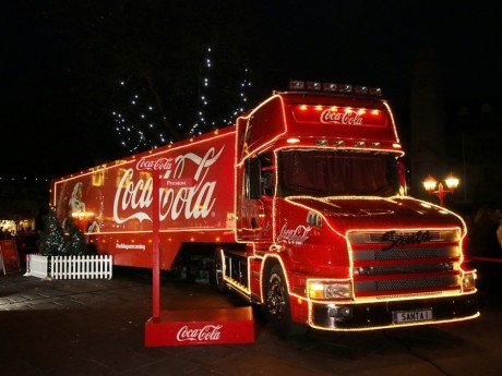 Świąteczna ciężarówka Coca-Cola odwiedzi Kielce