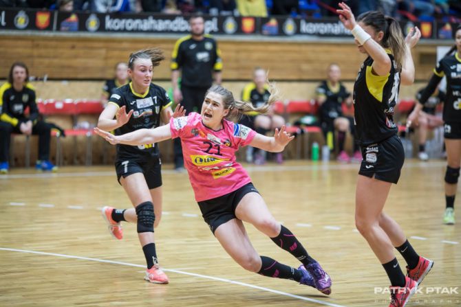 Korona Handball kończy sezon w Jeleniej Górze. Do czterech razy sztuka?