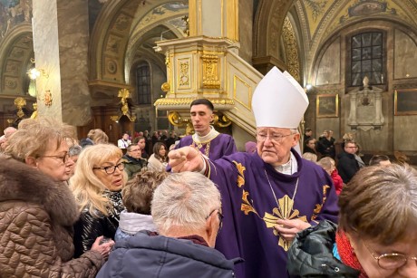 Biskup Andrzej Kaleta: Wielki Post jest drogą ku nawróceniu