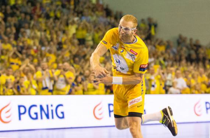 Vive pewnie wygrywa. Wychowankowie na plus