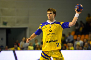 Vive wysoko wygrywa. Zagrał Paczkowski.