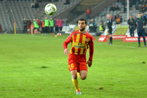 Aankur został Francuzem