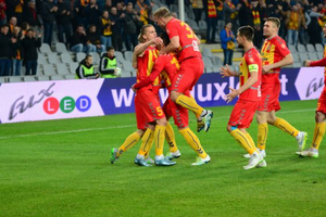 Passa trwa. Korona zatrzymuje Wisłę i jest o krok od utrzymania