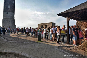 Turystyczne oblężenie chęcińskiej warowni!