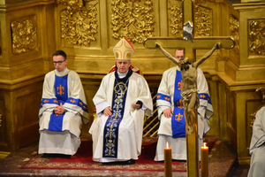 Biskup Piotrowski już dwa lata z nami