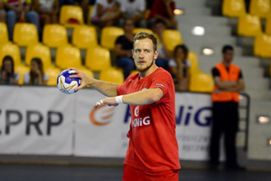 Jachlewski kapitanem kadry