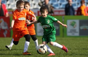 W Nowinach zagrają o finał na Stadionie Narodowym