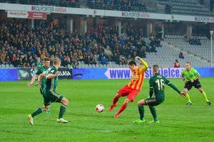 Korona gra w Niecieczy. 