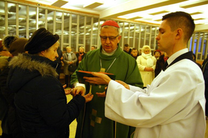 Biskup spotkał się z chorymi