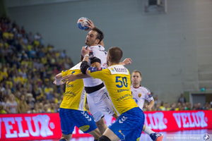 Kolejny zawodnik Vardaru trafi do Kielc?