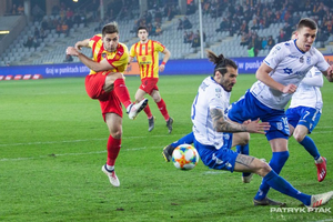 Korona spadła na 10. miejsce, ale traci tylko dwa punkty do czwartej Cracovii