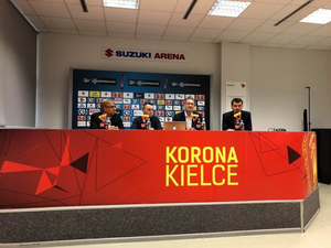 Korona słaba? Dziennikarze winni!