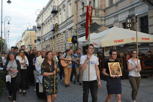 [VIDEO] Pokazali radość ze Zmartwychwstania. Droga Światła w Kielcach