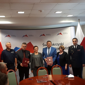 Kolejne umowy w ramach programu 