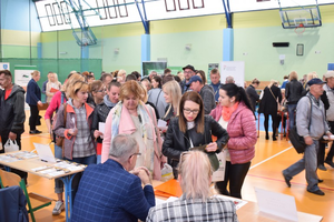 [GALERIA] Powiatowe Targi Pracy odbyły się już po raz czterdziesty dziewiąty