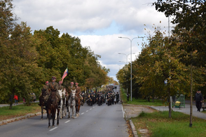 [VIDEO + GALERIA] Parada świętego Huberta. Myśliwi przeszli ulicami Kielc