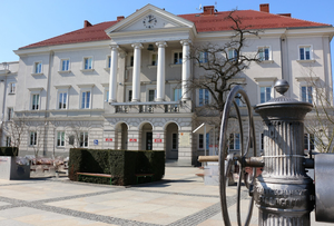 Miasto walczy z suszą. Dopłaci do zakupu zbiorników na deszcówkę